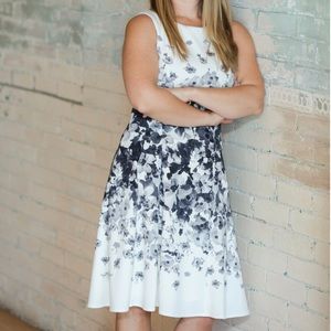 Maggy London black and white garden party fit and flare dress! Perfect day dress